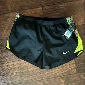Brand New, never worn with original tags. Nike Dry-Fit Shorts. Size :M